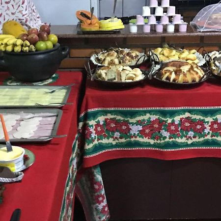 Recanto Do Carreiro Hostel Триндади Екстериор снимка